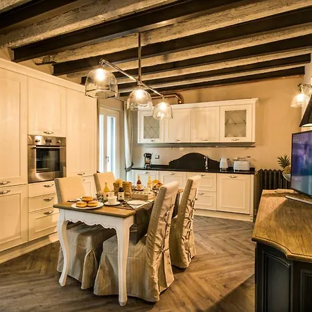 Apartment La Vite 2.0 Desenzano del Garda